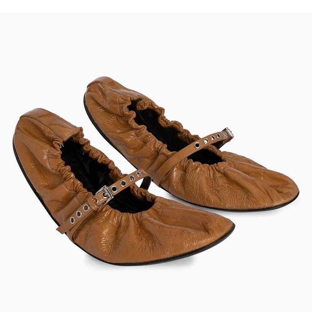 NEW PIERRE HARDY women's margot patent leather ballet flats in tan